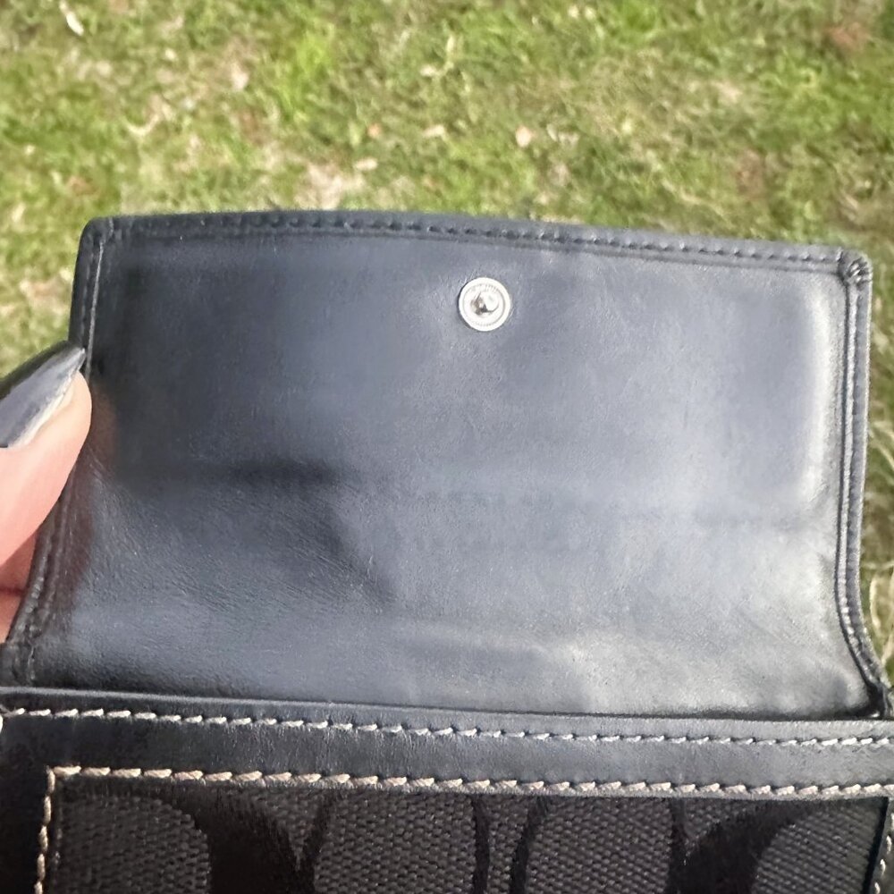 Black Coach signature jacquard and leather trim tri-fold wallet - Picture 11 of 12